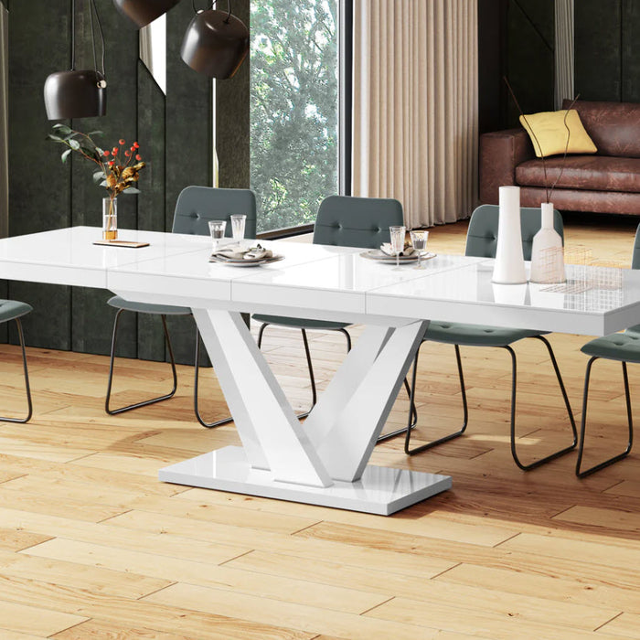 Extendable Dining Tables:  The perfect solution for smaller spaces or hosting holiday dinner parties