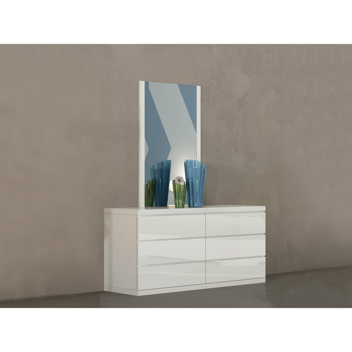 Whiteline Modern Living - Anna Double Dresser DR1207D-WHT