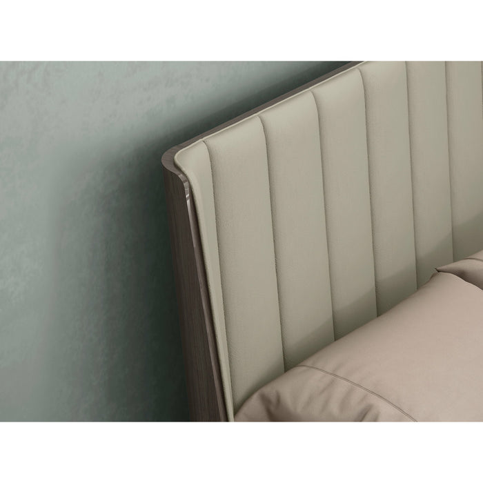Whiteline Modern Living - Berlin Bed Queen BQ1754-GRY/LGRY